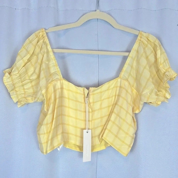 Revolve Capulet Yellow Keyla Crop Top NWT Size L - Picture 3 of 9
